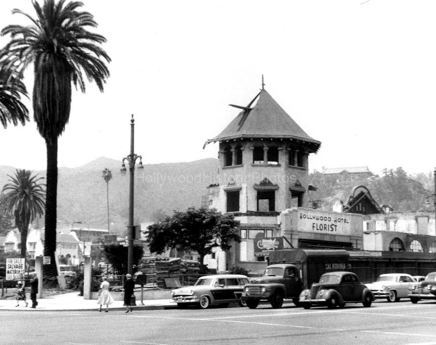 Hollywood Hotel 1956 2.jpg